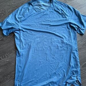 Lululemonmon MEN shirt Size M
